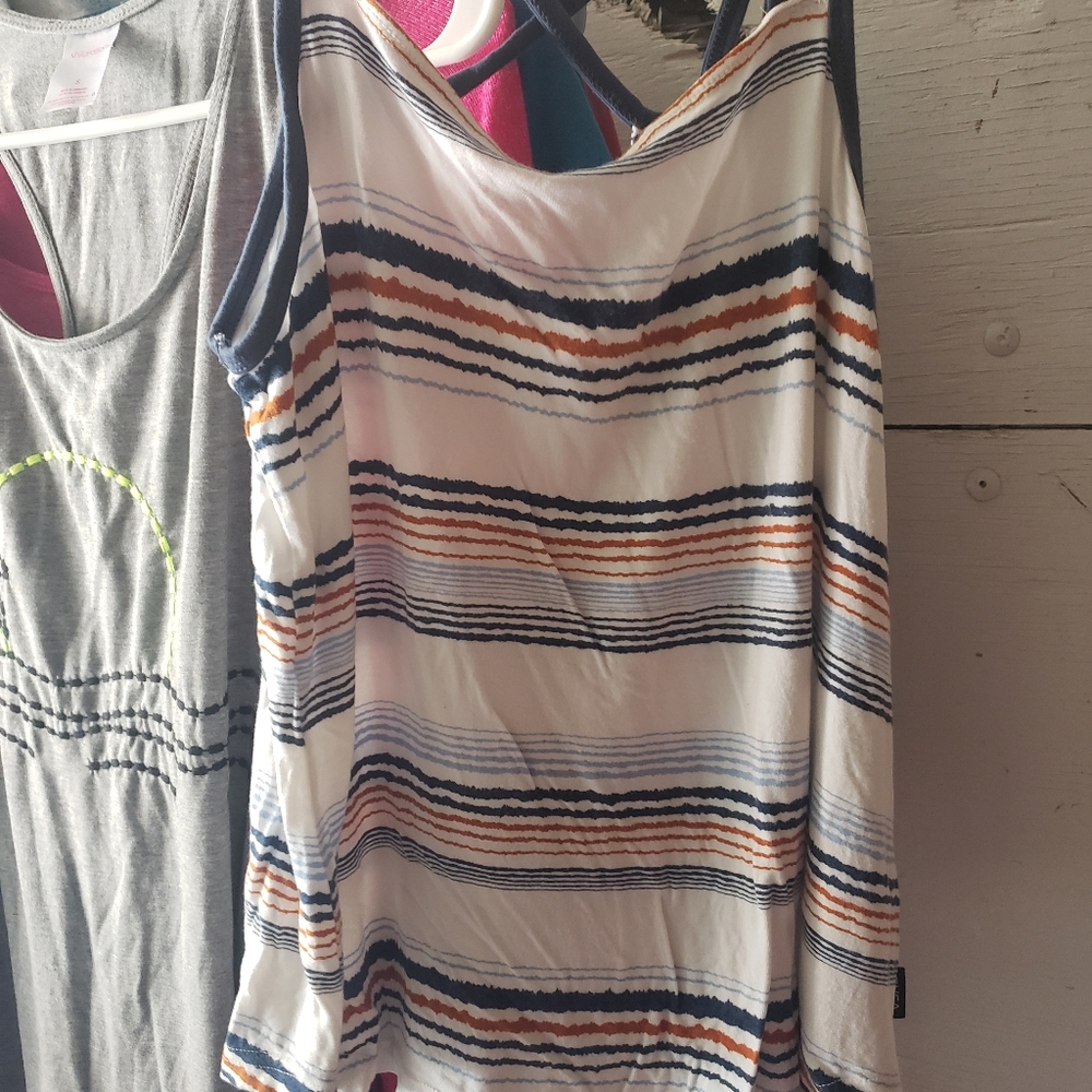 RVCA tank top